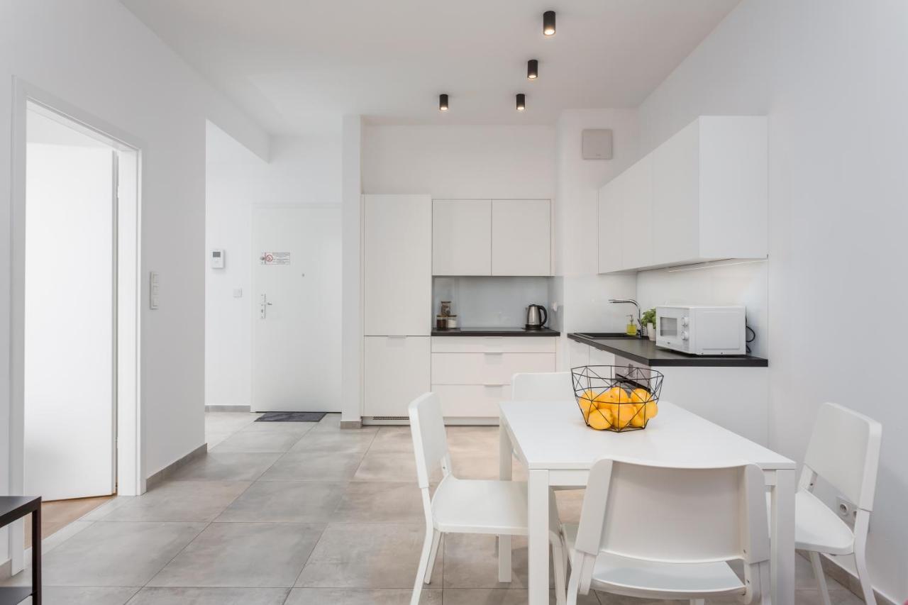 Chill Apartments Kolejowa 华沙 外观 照片